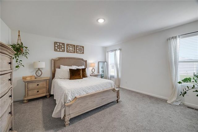 27104 E Cedar Grove Drive, Lee's Summit, MO 64086