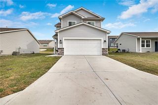 27104 E Cedar Grove Drive, Lee's Summit, MO 64086