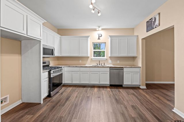 401 Central, Quitman, TX 75783