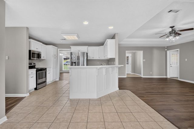 3409 N Ridge Dr, Jacksonville, AR 72076