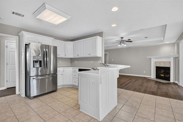 3409 N Ridge Dr, Jacksonville, AR 72076
