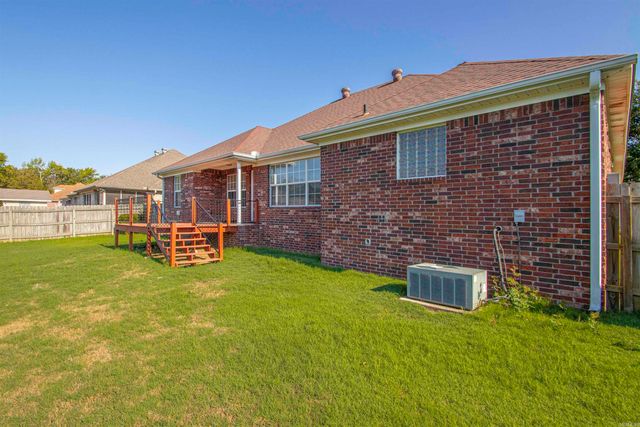 3409 N Ridge Dr, Jacksonville, AR 72076
