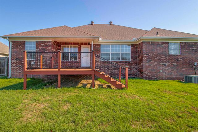 3409 N Ridge Dr, Jacksonville, AR 72076