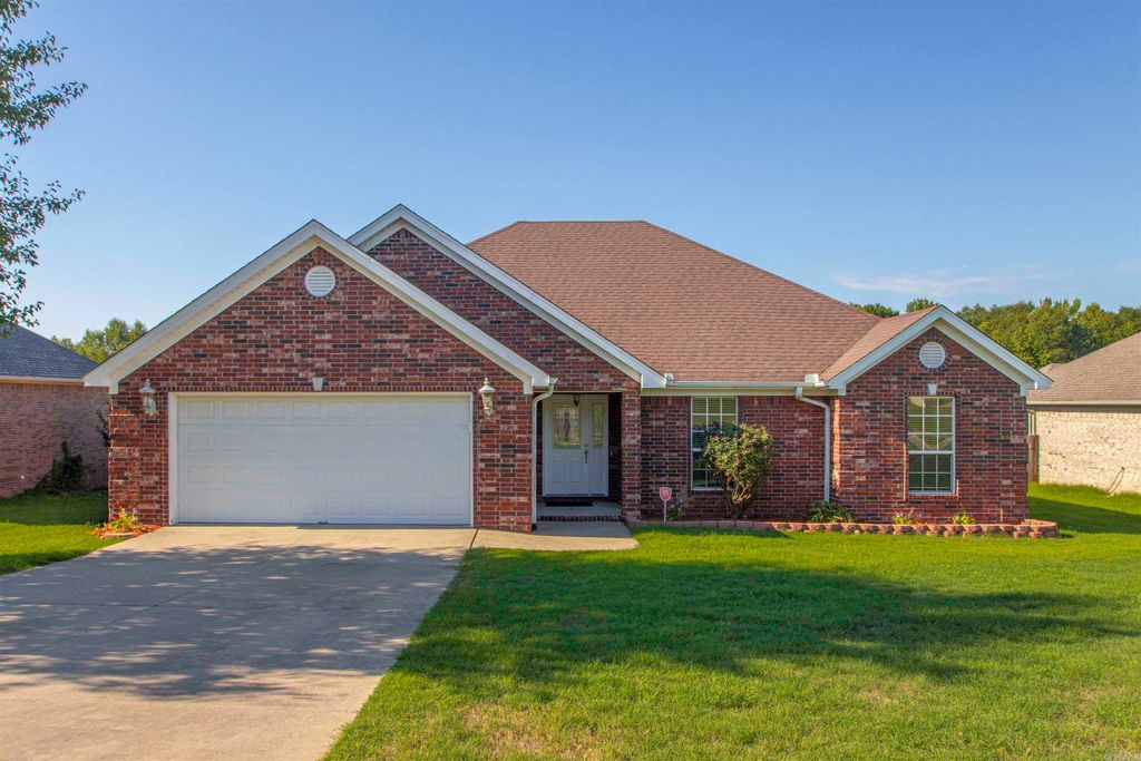 3409 N Ridge Dr, Jacksonville, AR 72076
