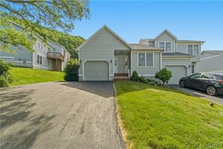 193 Timber Wolf Circle, Geddes, NY 13209