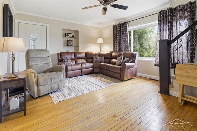 1285 W Wheeler Road, Auburn, MI 48611