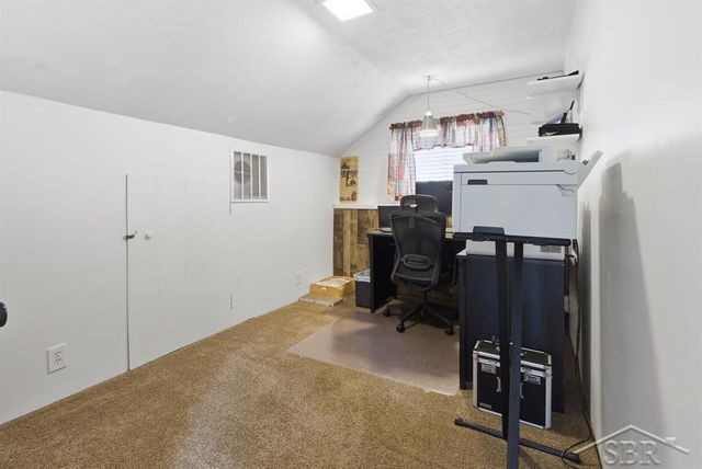 1285 W Wheeler Road, Auburn, MI 48611