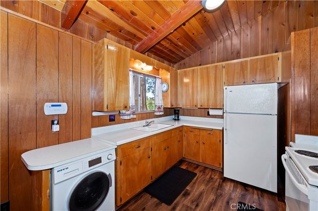 28976 Alder Terrace, Cedar Glen, CA 92321