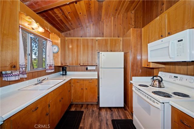 28976 Alder Terrace, Cedar Glen, CA 92321