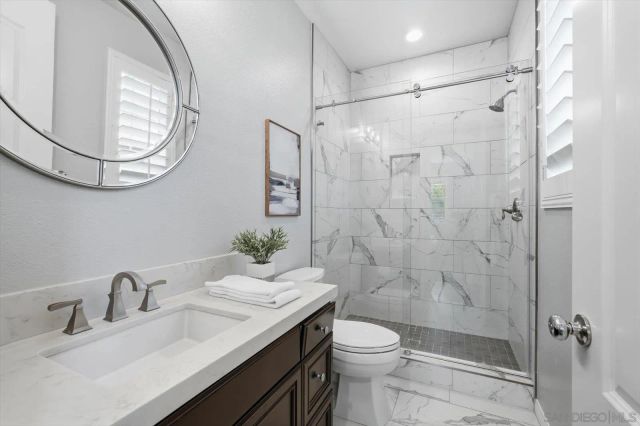 6637 Brookite CT, Carlsbad, CA 92009