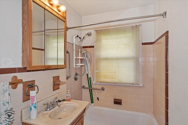 4012 204TH Street, Matteson, IL 60443