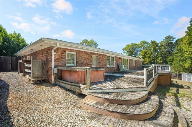 2579 Whiteleigh Drive NE, Atlanta, GA 30345