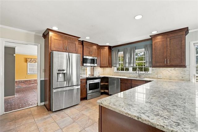 2579 Whiteleigh Drive NE, Atlanta, GA 30345