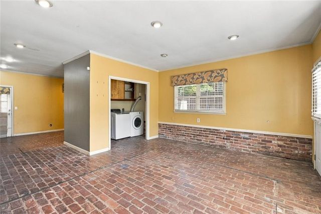 2579 Whiteleigh Drive NE, Atlanta, GA 30345