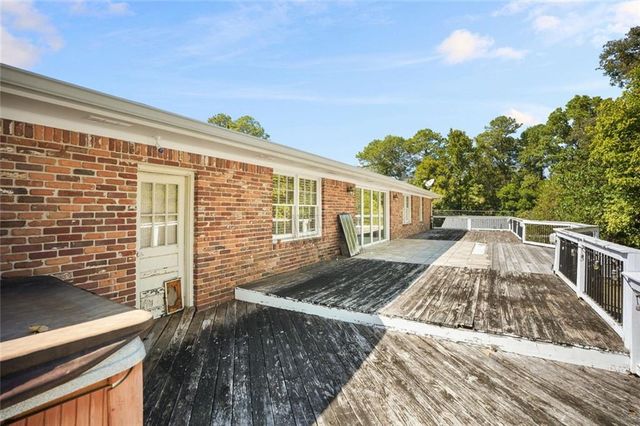 2579 Whiteleigh Drive NE, Atlanta, GA 30345