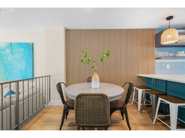 14 WHEATHERSTONE 7, Lake Oswego, OR 97035