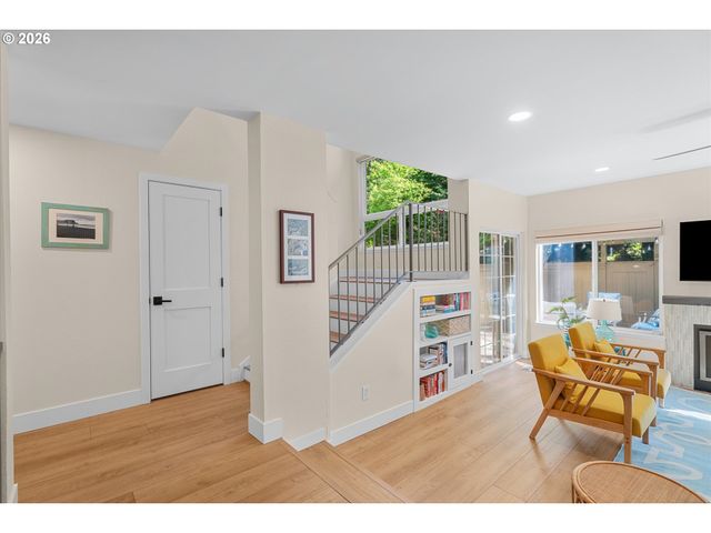 14 WHEATHERSTONE 7, Lake Oswego, OR 97035