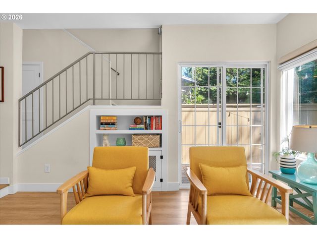 14 WHEATHERSTONE 7, Lake Oswego, OR 97035