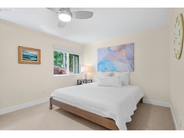 14 WHEATHERSTONE 7, Lake Oswego, OR 97035