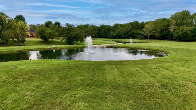 1653 N Oakfair Place, Springfield, MO 65802