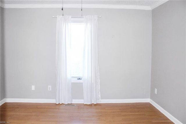 6215 Whaley CT, Norfolk, VA 23502