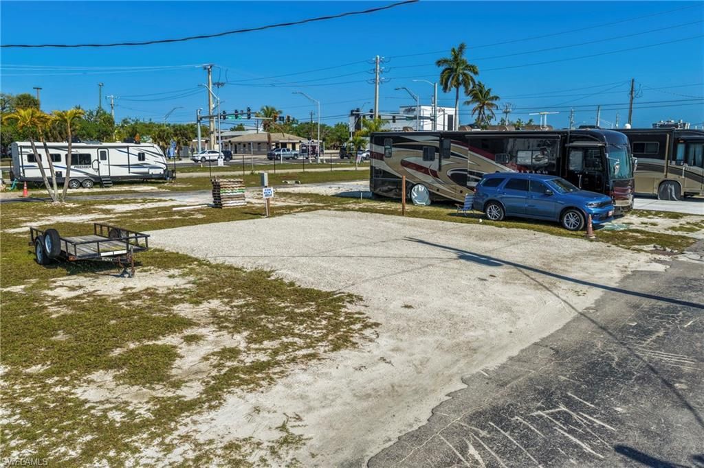 19281 #43 San Carlos BLVD, FORT MYERS BEACH, FL 33931 — photo 3