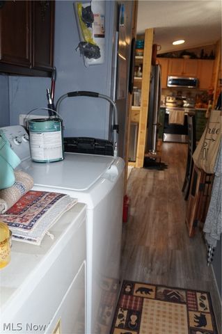 2742 Laurel Creek Road, Waverly, WV 26184