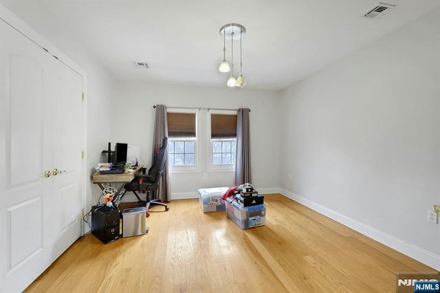 53 Oakwood Avenue, Kearny, NJ 07032