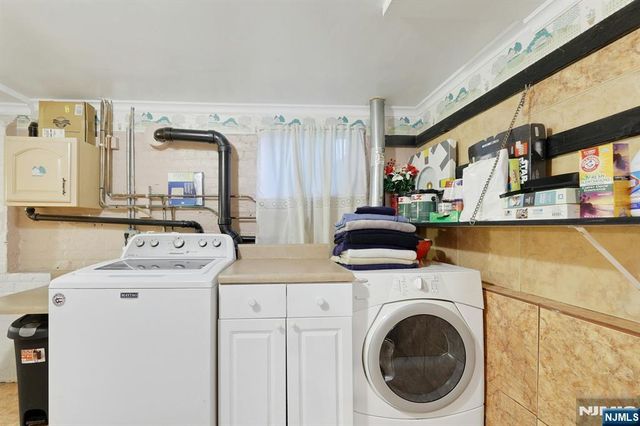 53 Oakwood Avenue, Kearny, NJ 07032