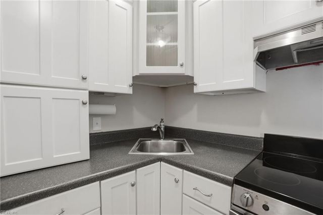 318 Washington St Apt C, Portsmouth, VA 23704