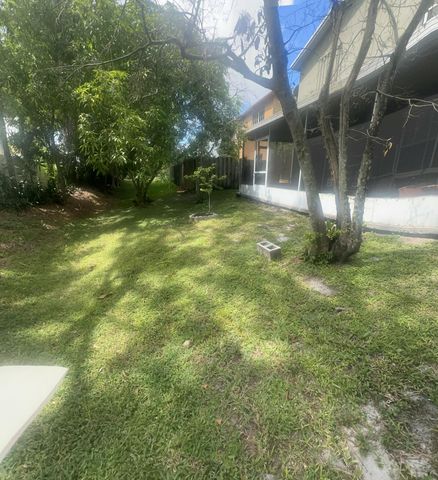 4140 Pine Hollow Circle, Greenacres, FL 33463