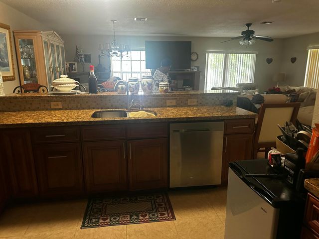 4140 Pine Hollow Circle, Greenacres, FL 33463