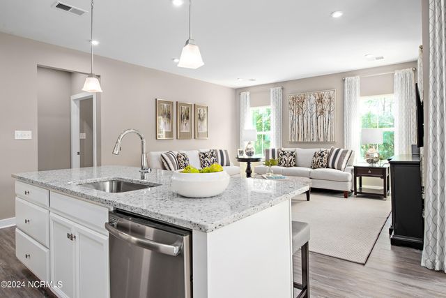 4013 Farmfield Drive, Leland, NC 28451