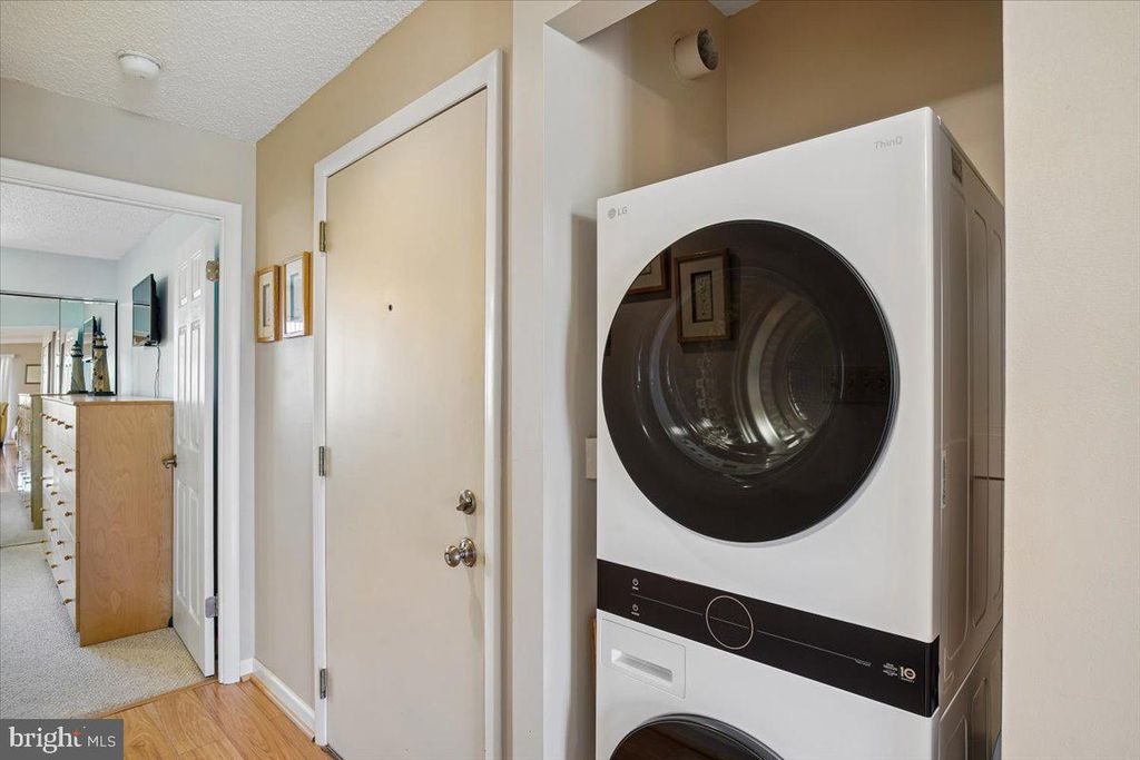 Image 8 of property listing at 204 33RD ST #30302, Ocean City, MD 21842