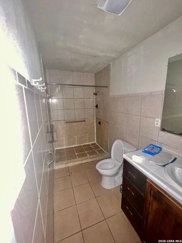 1315 Brighton, San Antonio, TX 78211