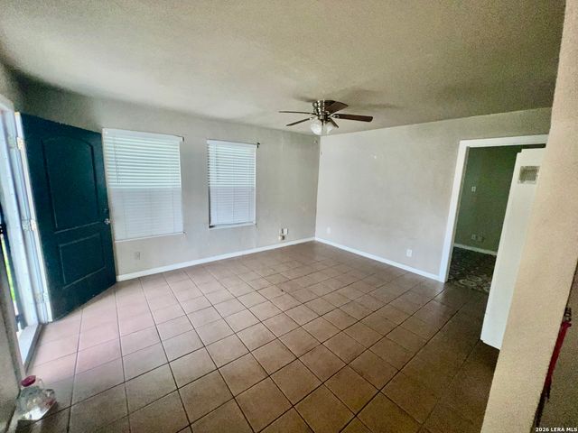 1315 Brighton, San Antonio, TX 78211