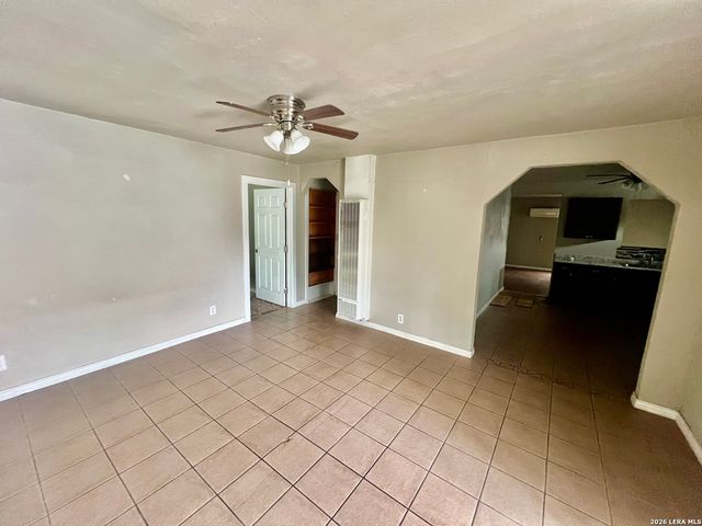 1315 Brighton, San Antonio, TX 78211