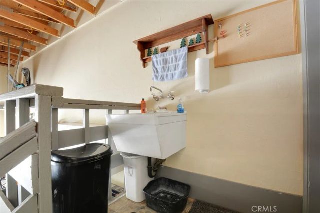 1880 Blackbird Rd., Wrightwood, CA 92397