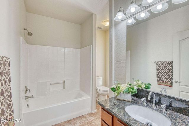 15818 N 25TH Street 126, Phoenix, AZ 85032