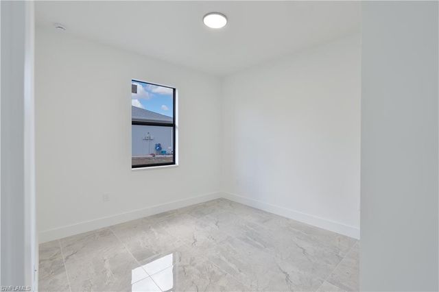 4188 18th AVE NE, Naples, FL 34120