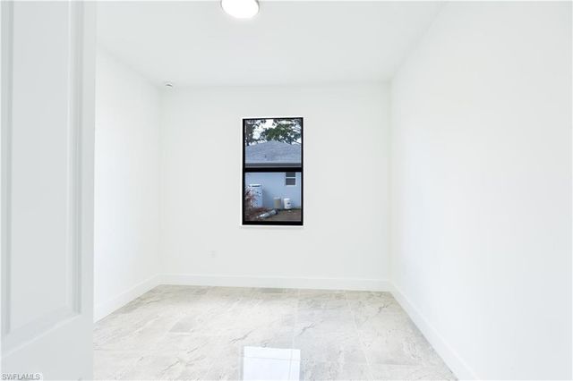 4188 18th AVE NE, Naples, FL 34120