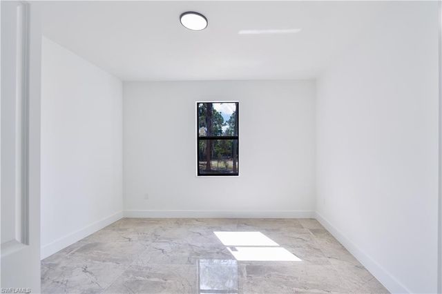 4188 18th AVE NE, Naples, FL 34120