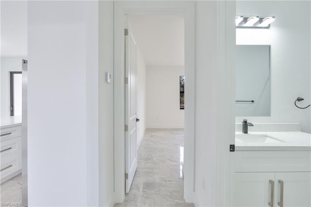 4188 18th AVE NE, Naples, FL 34120