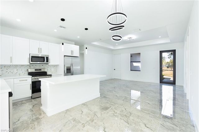 4188 18th AVE NE, Naples, FL 34120