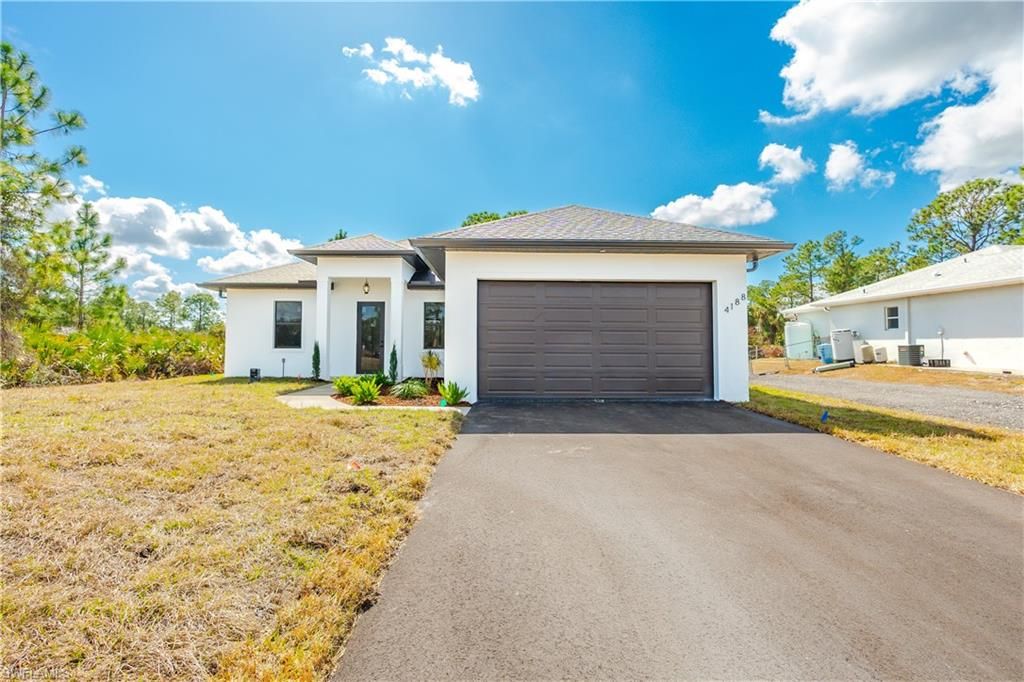 4188 18th AVE NE, Naples, FL 34120