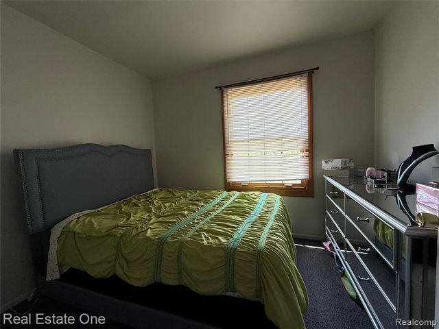 2768 Glenbridge Court, Ann Arbor, MI 48104