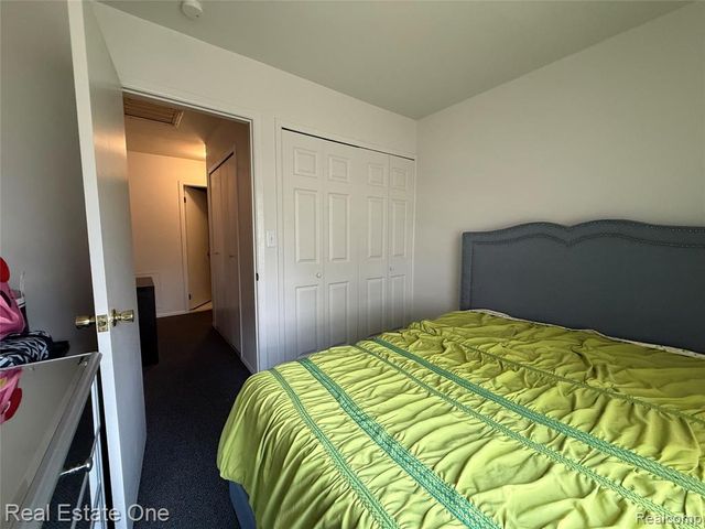 2768 Glenbridge Court, Ann Arbor, MI 48104