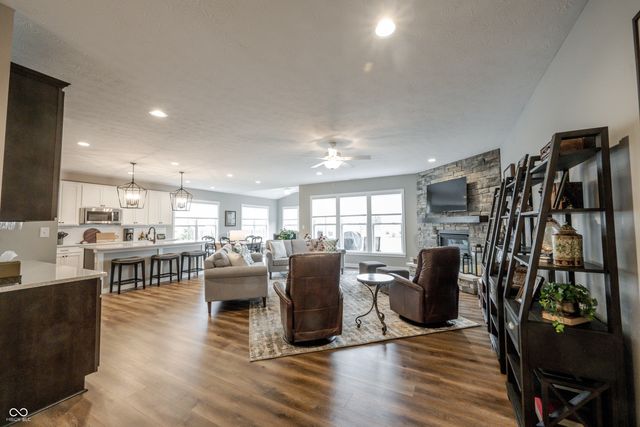 11418 Wicker Lane, Noblesville, IN 46060