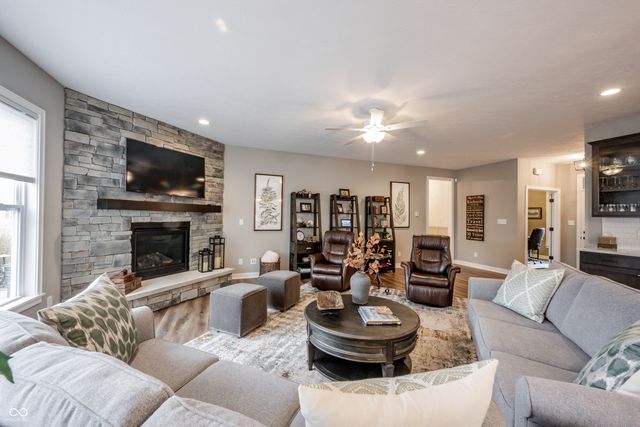 11418 Wicker Lane, Noblesville, IN 46060