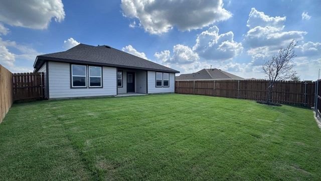 10760 BLOODSTONE Drive, Fort Worth, TX 76036